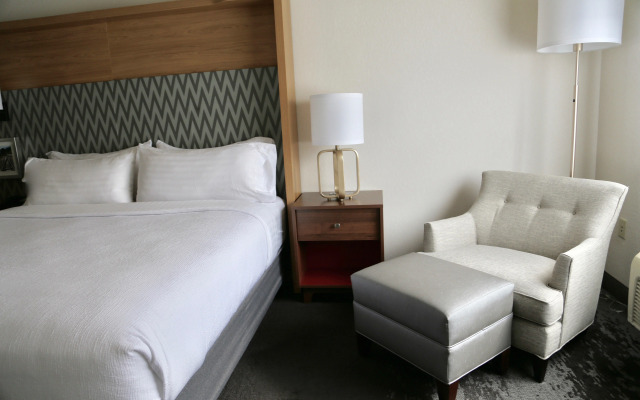 Holiday Inn Salem - I-93 at Exit 2 by IHG