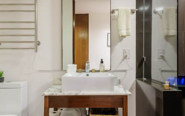 Upscale 4BR House in Condesa