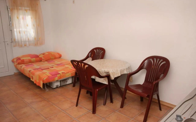 Apartment Podaca 6050a