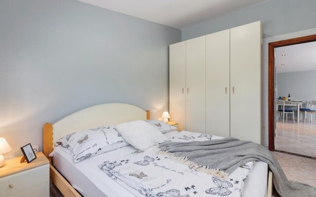 Beautiful Home in Medulin With 2 Bedrooms and Wifi