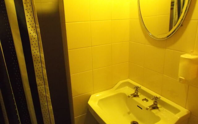 Ejidonia Hostel