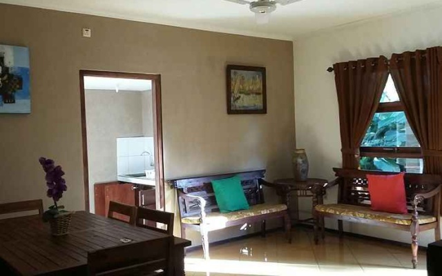 Rumah Teras Jogja Guesthouse