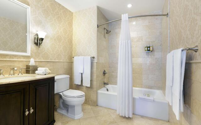 Madison Beach Hotel