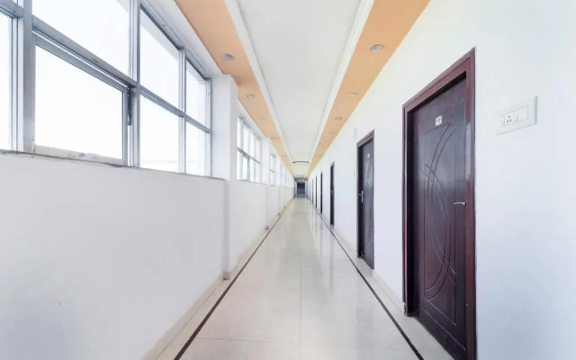 Hotel Shiv Villas by OYO Rooms