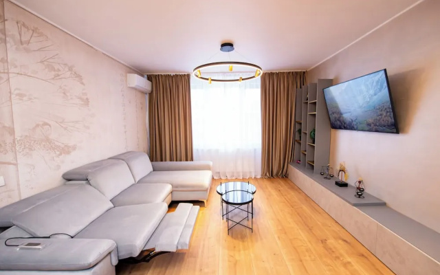 Sakura - One Bedroom Apartment - Next to Victoria Avenue and Cismigiu Park