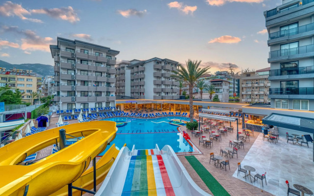 Kahya Hotel