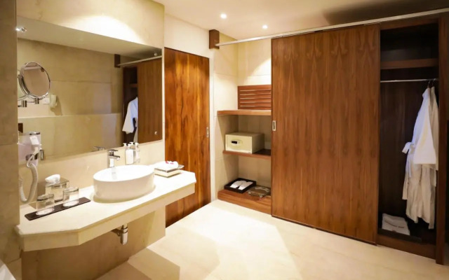 Regenta Suites Gurugram, Sector 49 Sohna Road