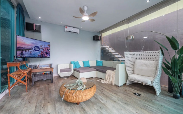 Spacious Pool Villa Tmn Emas Ukay Ampang