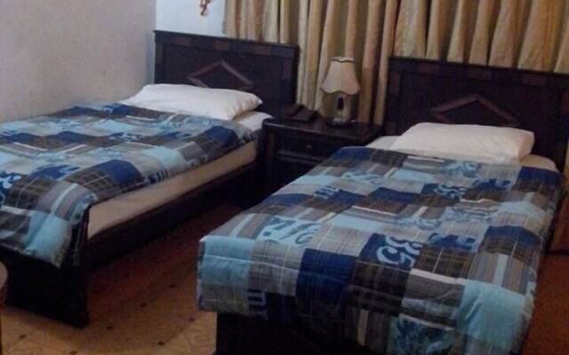 Indus Lodge Guest House