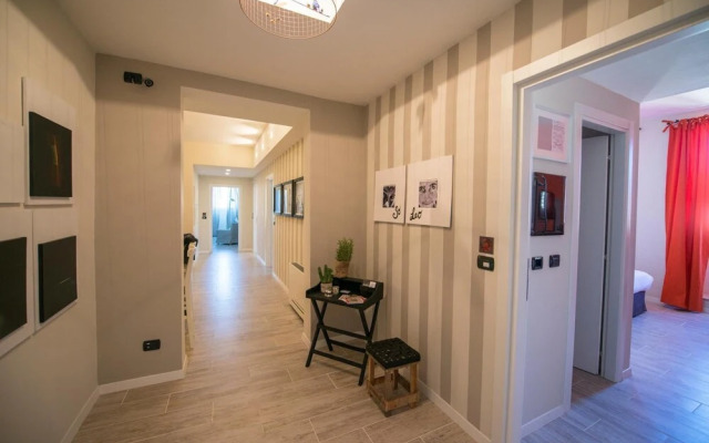 So & Leo Guest House