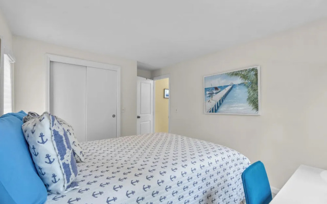 The Endless Summer Hideaway