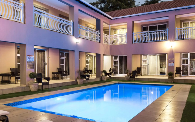 Lakeview Boutique Hotel & Conference Center