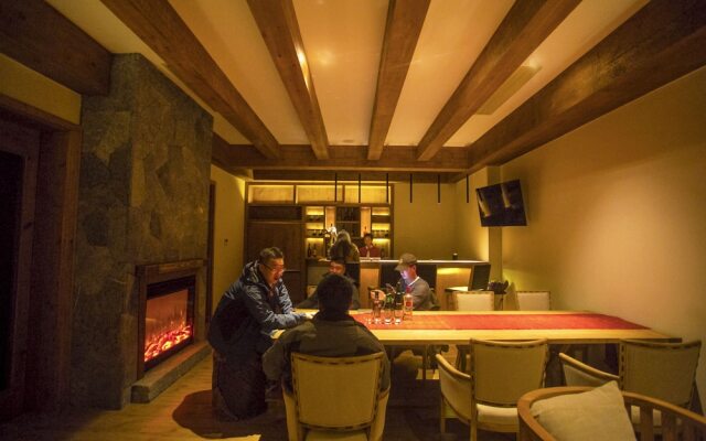 LUX Tea Horse Road Deqin Benzilan