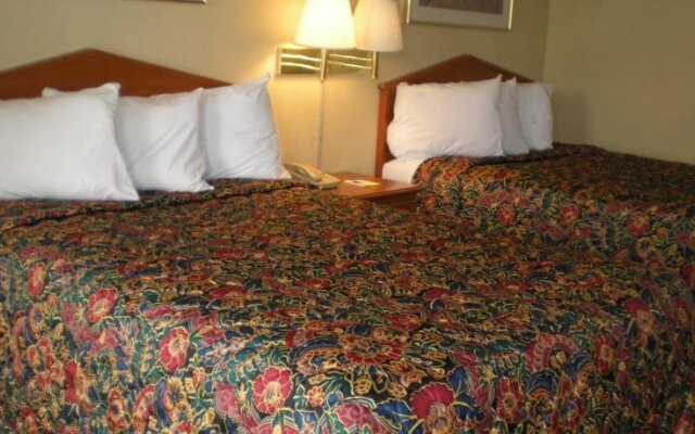 Days Inn Phoenix West AZ