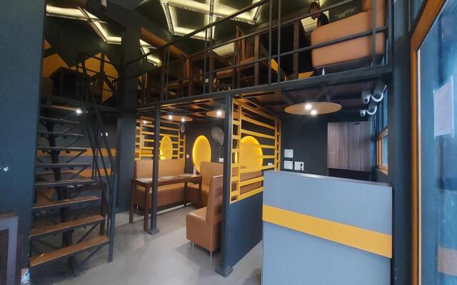 Hotel Chetram Elite City Centre