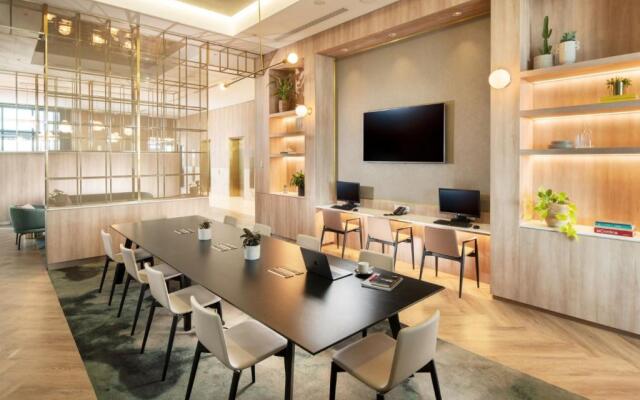 Crowne Plaza Adelaide by IHG