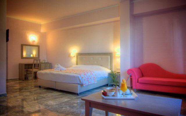 Dias by Azul Collection
