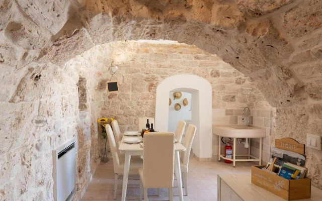 Trulli Aletheia con Piscina Privata