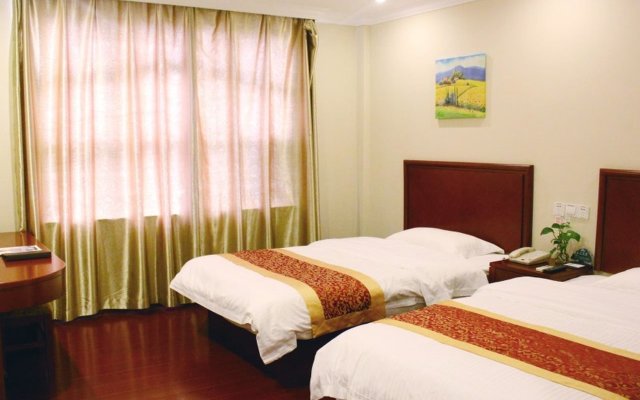 GreenTree Inn Shanghai MinHang ZhuanQiao Subway Station East ZhuanXing Road Shell Hotel – Guest Rooms – Shanghai