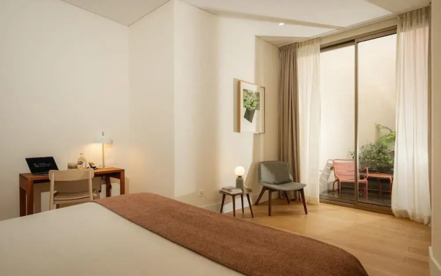 NINE DOTS Azorean Art Boutique Hotel
