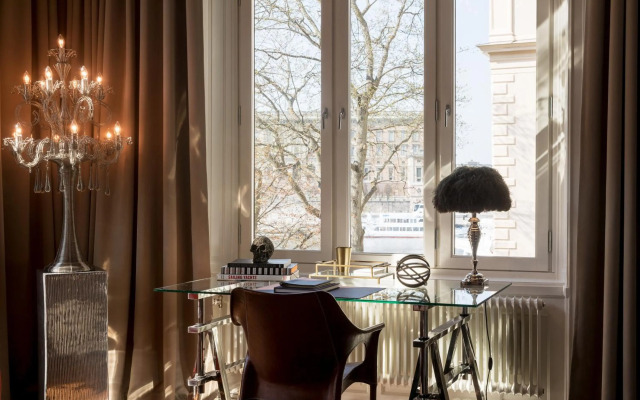Lydmar Hotel