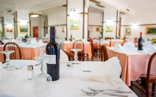 Hotel Mediterraneo