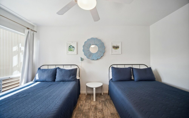 Pali Ke Kua #237 2 Bedroom Condo by RedAwning