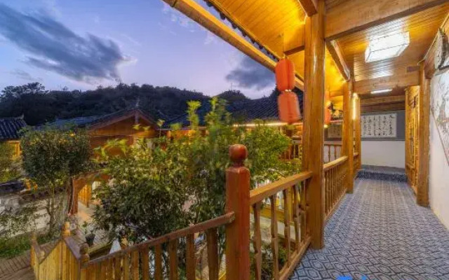 Lijiang Shu He Lianxinju Inn