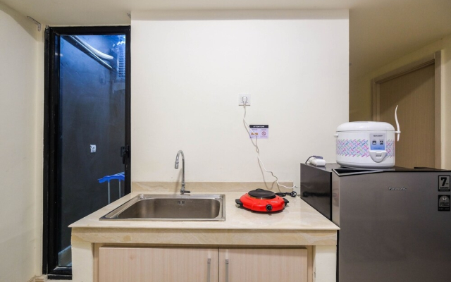 Modern 2BR Room at Meikarta Apartment By Travelio