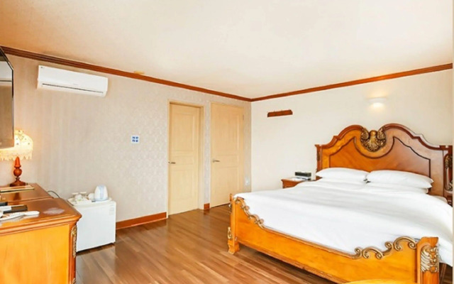 Hotel Castle Beach