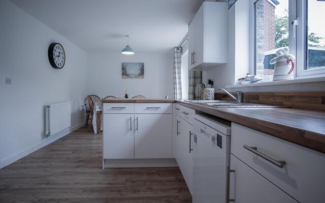 Maes Yr Odyn - 4 Bedroom Holiday Home - Narberth