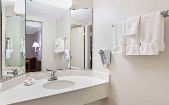 La Quinta Inn by Wyndham El Paso East Lomaland