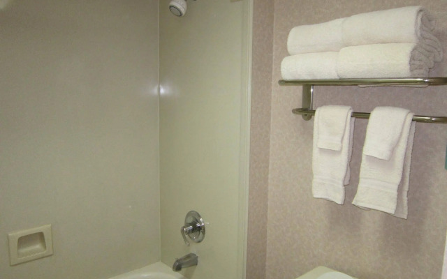 Quality Inn Jacksonville - Orange Park near Naval Air Station