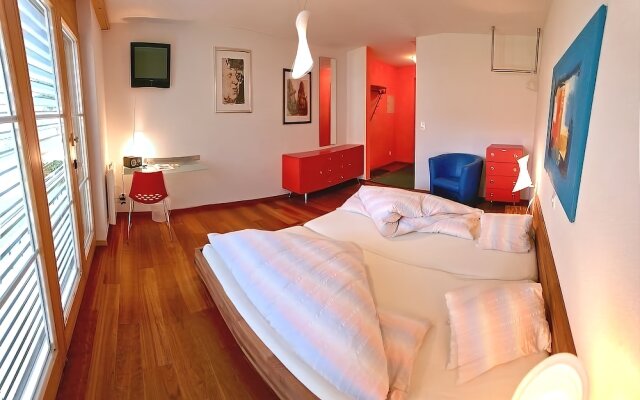 Schnider Bed&Breakfast & Café