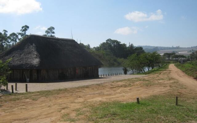 Noma Nini Lodge And Restaurant
