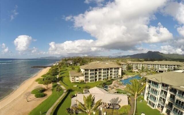 Hale Tiare 2 Bedroom Condo by RedAwning