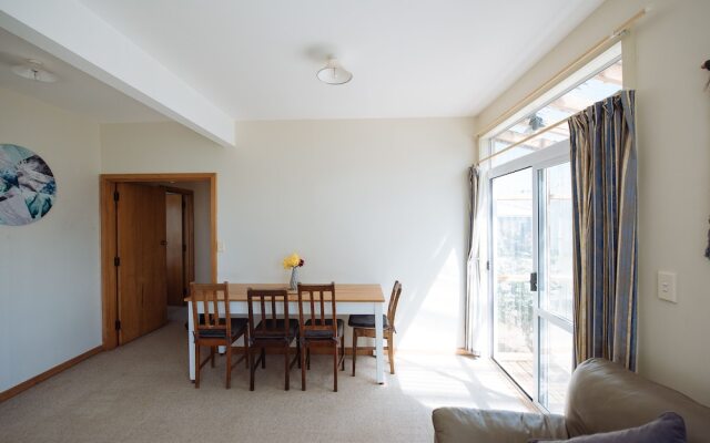 Pounawea Waterfront House