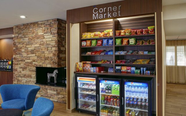 Fairfield Inn & Suites by Marriott Detroit Farmington Hills