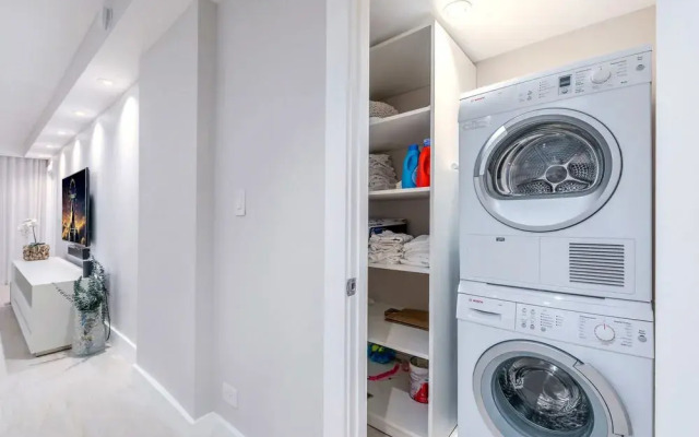 Roney Palace Condo Luxury Rentals