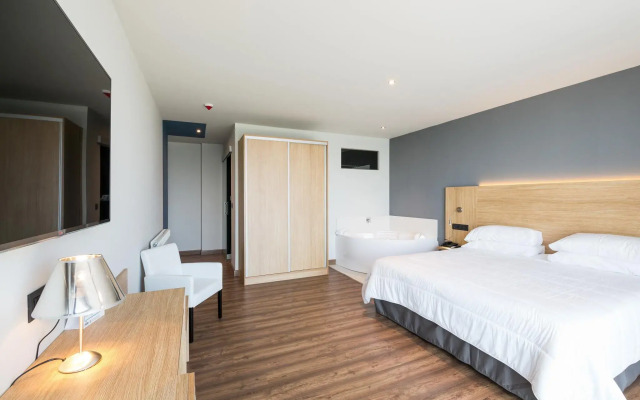 Hotel Astuy