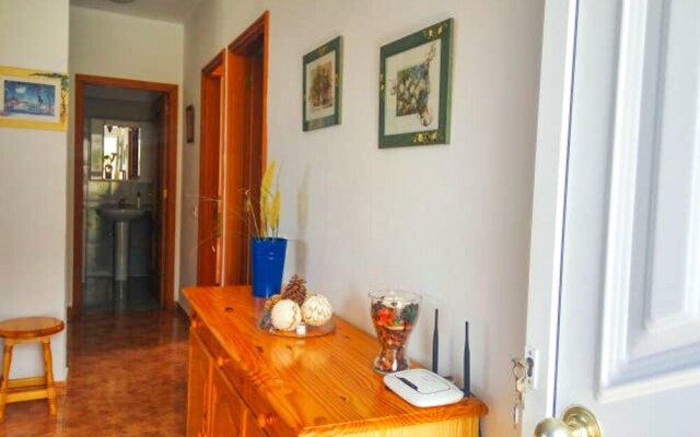 Apartment With 3 Bedrooms in Alojera, With Wifi