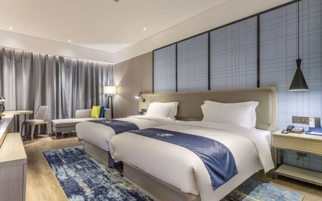 Echarm Hotel(subway station store in Fuzhou University Town)