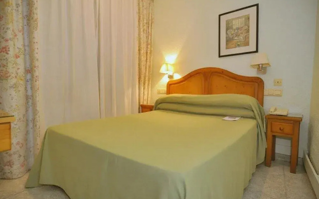 Hotel Zaymar