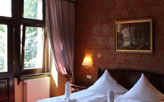 Schlosshotel Stecklenberg