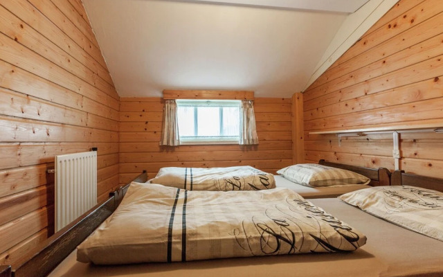 Cozy Holiday Home in Oisterwijk with Swimming Pool