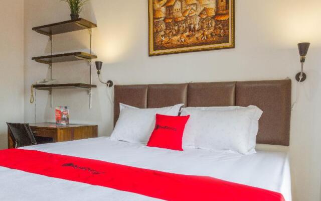 Reddoorz Dago Asri 3