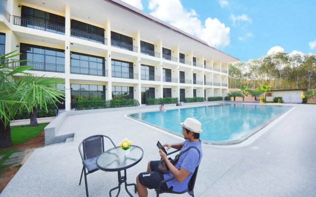 Takhun Mountain View Hotel