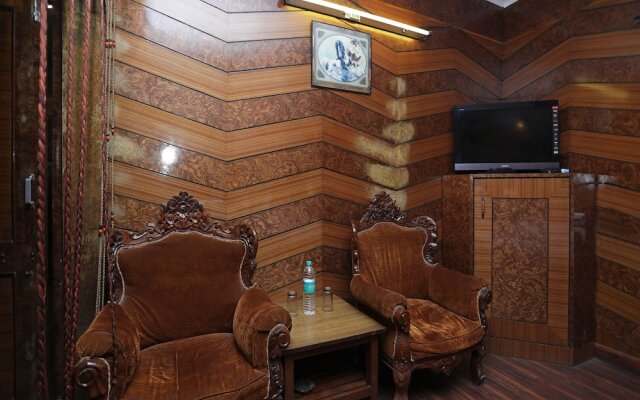Hotel Ankur Plaza Deluxe
