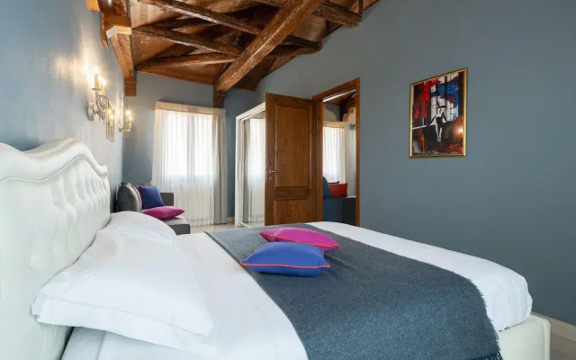 Vivaldi Suite Apt 2 in Venecia