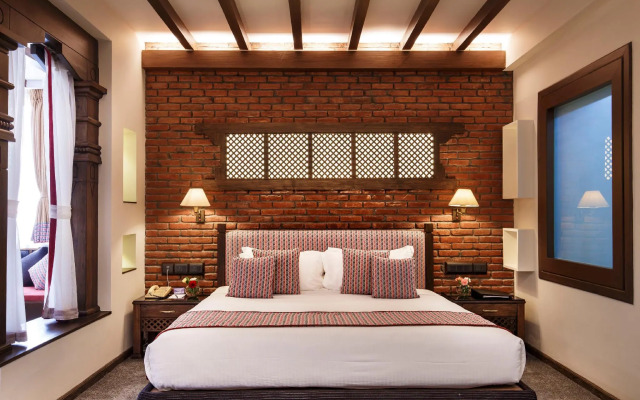 Royal Singi Hotel